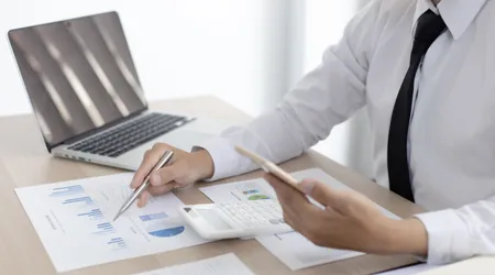 Finanças para a Geração Millennial e Z: Como se Organizar sem Depender dos Pais