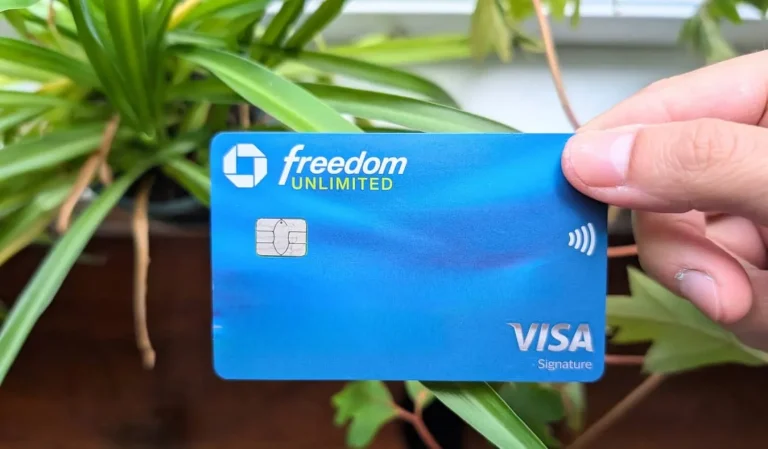 Chase Freedom Credit Card: Cashback and Competitive Limit.